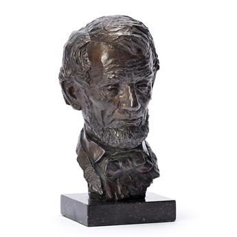 (ABRAHAM LINCOLN.) Jo Davidson, sculptor. Bust of Lincoln.